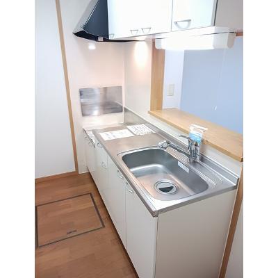 エスポワール　Ⅰ 102【管理NO：1-014028101-01020】 ★家具家電は申し込み後に搬入します★の物件写真3