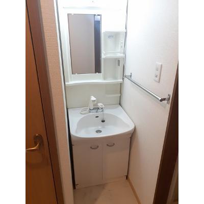グレースコート２ 104【管理NO：1-010060301-01040】 ★家具家電は申し込み後に搬入します★の物件写真6