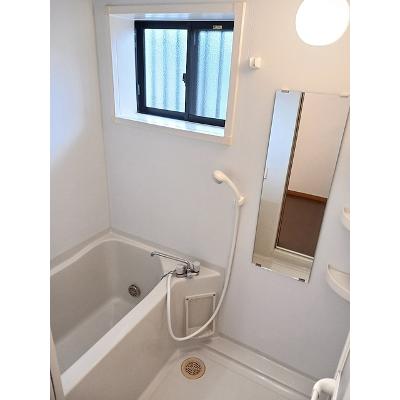 サンハイツ早野新田 105【管理NO：1-099210201-01050】 ★家具家電は申し込み後に搬入します★の物件写真4