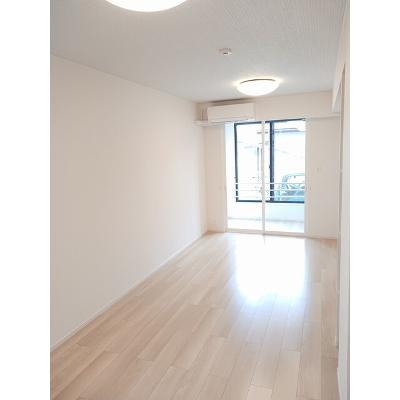プラシード 103【管理NO：1-027517202-01030】 ★家具家電は申し込み後に搬入します★の物件写真2