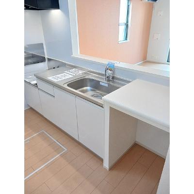 コッティ　Ⅰ 101【管理NO：1-020900901-01010】 ★家具家電は申し込み後に搬入します★の物件写真3