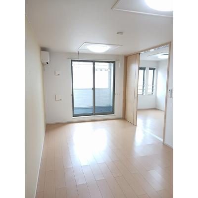 カレントカーサ　ガーデン 201【管理NO：1-020740401-02010】 ★家具家電は申し込み後に搬入します★の物件写真2