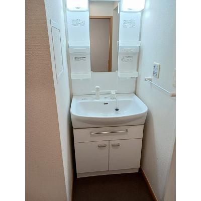 プリートボニータⅡ 202【管理NO：1-014840001-02020】 ★家具家電は申し込み後に搬入します★の物件写真6