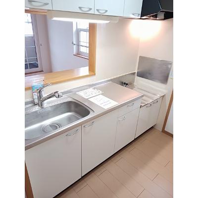 ウエストヒルズ 201【管理NO：1-014783501-02010】 ★家具家電は申し込み後に搬入します★ ★2026年11月中旬入居可能★の物件写真3