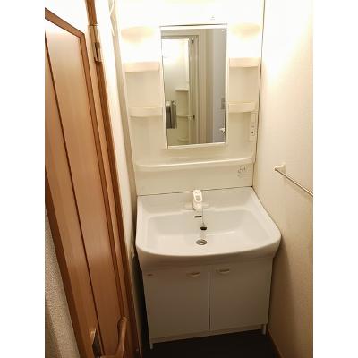 ファースト　デューⅠ 102【管理NO：1-012147801-01020】 ★家具家電は申し込み後に搬入します★の物件写真6