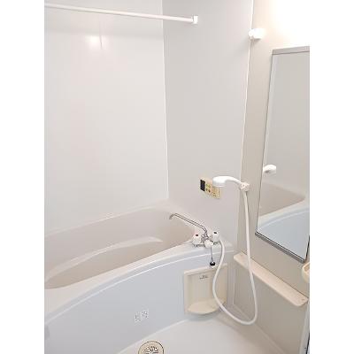アブニールⅩⅤ 101【管理NO：1-011888302-01010】 ★家具家電は申し込み後に搬入します★の物件写真4