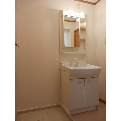 アヴニール 204【管理NO：1-011658601-02040】 ★家具家電は申し込み後に搬入します★の物件写真6