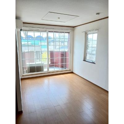 サンフラワーパレスⅠ 202【管理NO：1-010321701-02020】 ★家具家電は申し込み後に搬入します★の物件写真2