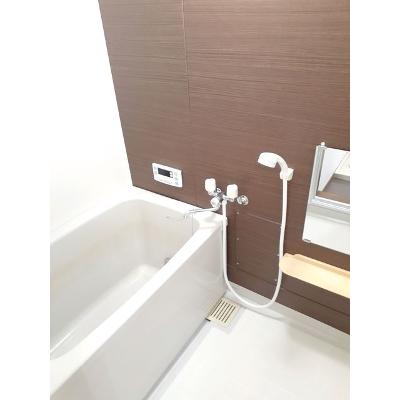 グレースコート３ 102【管理NO：1-010073801-01020】 ★家具家電は申し込み後に搬入します★の物件写真4