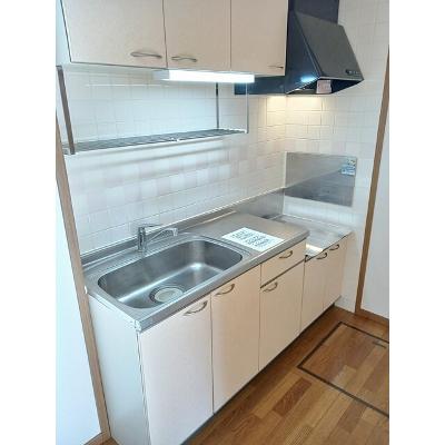グレースコート２ 103【管理NO：1-010060301-01030】 ★家具家電は申し込み後に搬入します★の物件写真3
