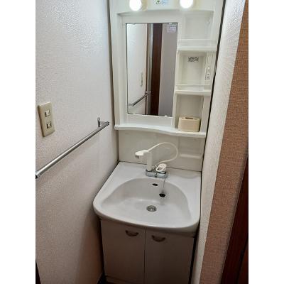グレースコート２ 101【管理NO：1-010060301-01010】 ★家具家電は申し込み後に搬入します★の物件写真6