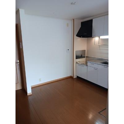 プラシード・カーサ 102【管理NO：1-014586801-01020】 ★家具家電は申し込み後に搬入します★の物件写真2