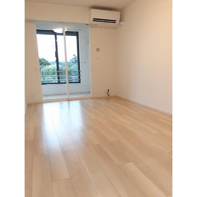 アルカディアⅡ 105【管理NO：1-026859702-01050】 ★家具家電は申し込み後に搬入します★の物件写真2