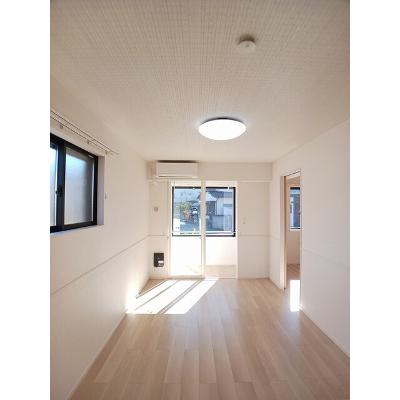 サニーハウスⅡ 101【管理NO：1-028165601-01010】 ★家具家電は申し込み後に搬入します★の物件写真2