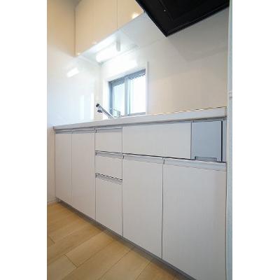オーブ 201【管理NO：1-026653101-02010】 ★家具家電は申し込み後に搬入します 2026年07月中旬入居可能の物件写真3