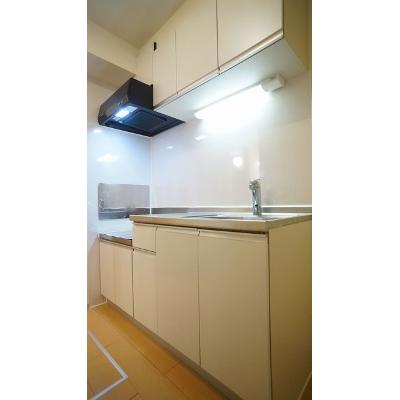 カーサ桜 102【管理NO：1-018863401-01020】 ★家具家電は申し込み後に搬入します★ ★2026年11月中旬入居可能★の物件写真3