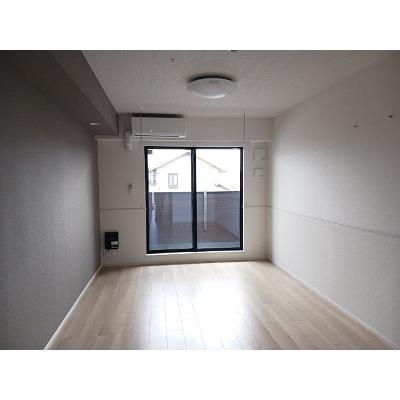 apartment 埼玉県三郷市新和３丁目１１０ 

↓地図はこちらから