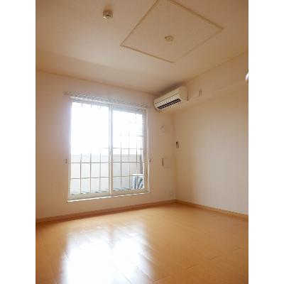 グランツファイン 203【管理NO：1-016076701-02030】 ★家具家電は申し込み後に搬入します 2026年07月下旬入居可能の物件写真2