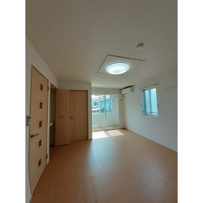 リバー　ウエスト 202【管理NO：1-020712601-02020】 ★家具家電は申し込み後に搬入します★ ★2026年09月中旬入居可能★の物件写真2