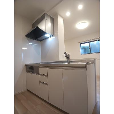 ヒカルサ新潟姥ケ山 201【管理NO：1-028664001-02010】 ★家具家電は申し込み後に搬入します★の物件写真3