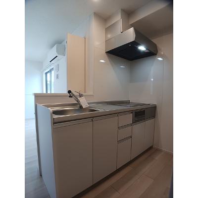 ヒカルサ新潟関屋 202【管理NO：1-028624901-02020】 ★家具家電は申し込み後に搬入します★の物件写真3