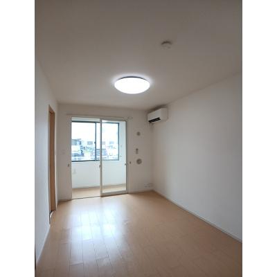フォルシュ 103【管理NO：1-019591001-01030】 ★家具家電は申し込み後に搬入します★の物件写真2