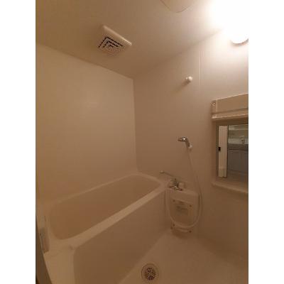 レトア手島 203【管理NO：1-010677401-02030】 ★家具家電は申し込み後に搬入します★の物件写真4