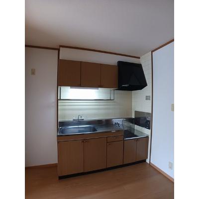 クレストＡ 101【管理NO：1-006280001-01010】 ★家具家電は申し込み後に搬入しますの物件写真3