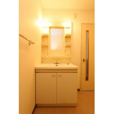 プラドール真砂Ｃ 204【管理NO：1-003433303-02040】 ★家具家電は申し込み後に搬入します 2026年07月中旬入居可能の物件写真6