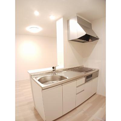 ラーゴム　Ⅲ 103【管理NO：1-027664003-01030】 ★家具家電は申し込み後に搬入しますの物件写真3