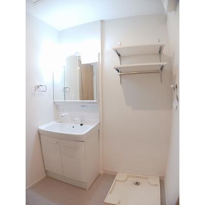 ラーゴム　Ⅱ 205【管理NO：1-027664002-02050】 ★家具家電は申し込み後に搬入します 2026年08月中旬入居可能の物件写真6