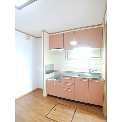 フィオレンテⅡ 102【管理NO：1-013307902-01020】 ★家具家電は申し込み後に搬入しますの物件写真3