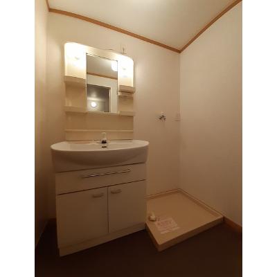 フィオレンテⅠ 203【管理NO：1-013307901-02030】 ★家具家電は申し込み後に搬入します★の物件写真6