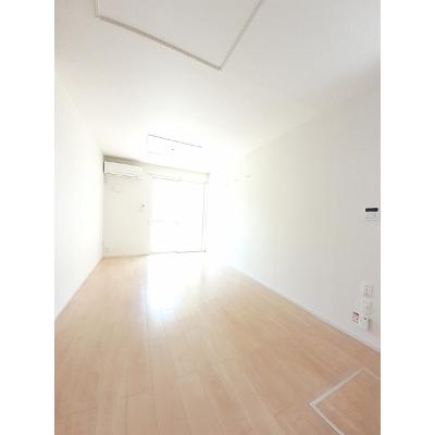 ステラ・リーヴァⅣ 101【管理NO：1-021826001-01010】 ★家具家電は申し込み後に搬入しますの物件写真2