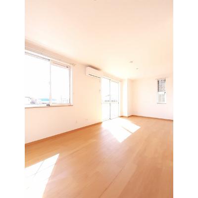 Ｓ＆Ｙ．ＷＥＳＴ． 201【管理NO：1-011840501-02010】 ★家具家電は申し込み後に搬入しますの物件写真2
