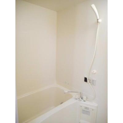 サンルーラン 101【管理NO：1-010714101-01010】 ★家具家電は申し込み後に搬入します★ ★2026年11月下旬入居可能★の物件写真4