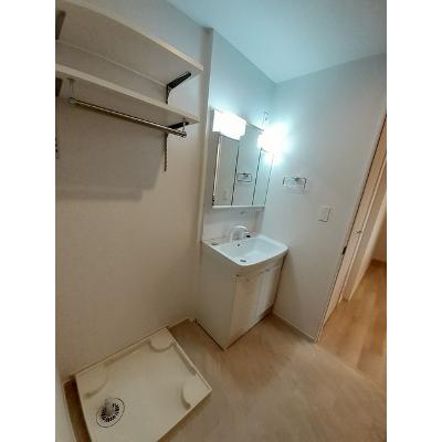パインエコー 101【管理NO：1-026968101-01010】 ★家具家電は申し込み後に搬入しますの物件写真6