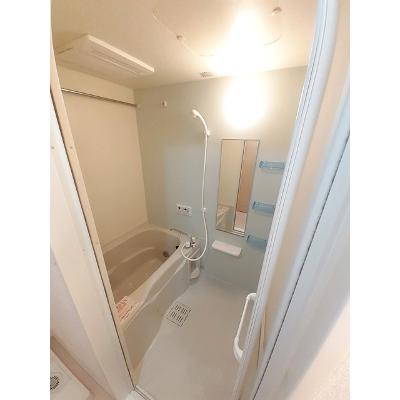 フィオーレ・ミルト 201【管理NO：1-017120701-02010】 ★家具家電は申し込み後に搬入します 2026年10月下旬入居可能の物件写真4
