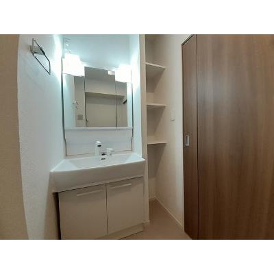 コージーコート 103【管理NO：1-027486701-01030】 ★家具家電は申し込み後に搬入します★の物件写真6