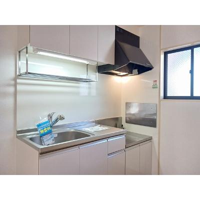 メルベーユ宮　Ａ 102【管理NO：1-007078201-01020】 ★家具家電は申し込み後に搬入しますの物件写真3