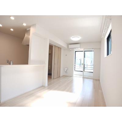 カーザ　レガーメ 101【管理NO：1-028696401-01010】 ★家具家電は申し込み後に搬入します★の物件写真2