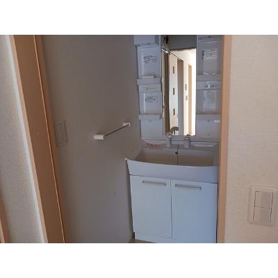 シャトー・ル・ブラン 202【管理NO：1-018056001-02020】 ★家具家電は申し込み後に搬入しますの物件写真6