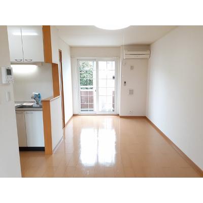 イリーデトウール 102【管理NO：1-014839901-01020】 ★家具家電は申し込み後に搬入します 2026年07月下旬入居可能の物件写真2