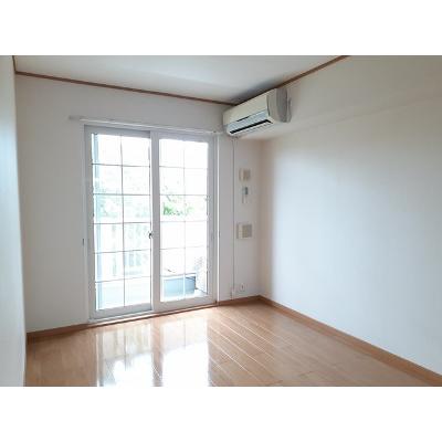 アロッジオ・アルバ 102【管理NO：1-013131801-01020】 ★家具家電は申し込み後に搬入します 2026年08月中旬入居可能の物件写真2