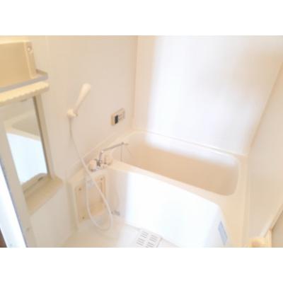 エヴァーグリーン　Ａ 101【管理NO：1-010365501-01010】 ★家具家電は申し込み後に搬入します★の物件写真4