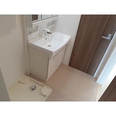 メルグランデ 302【管理NO：1-025981401-03020】 ★家具家電は申し込み後に搬入しますの物件写真6
