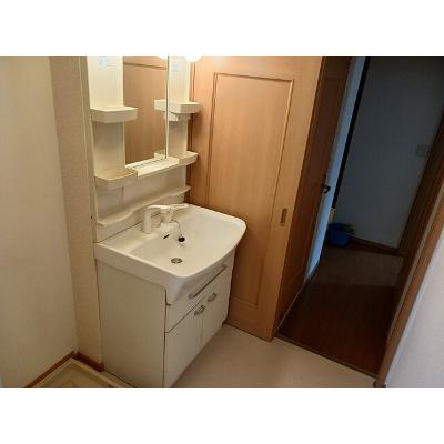 コスモパレス 201【管理NO：1-013049501-02010】 ★家具家電は申し込み後に搬入します★の物件写真6