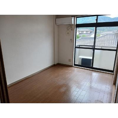 アムールハイツ 203【管理NO：1-007232301-02030】 ★家具家電は申し込み後に搬入しますの物件写真2