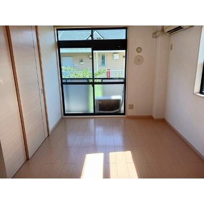 アドミラブール 203【管理NO：1-005954201-02030】 ★家具家電は申し込み後に搬入しますの物件写真2