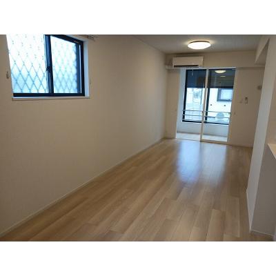 ミニョン　フローＢ 105【管理NO：1-027883302-01050】 ★家具家電は申し込み後に搬入します 2026年08月中旬入居可能の物件写真2